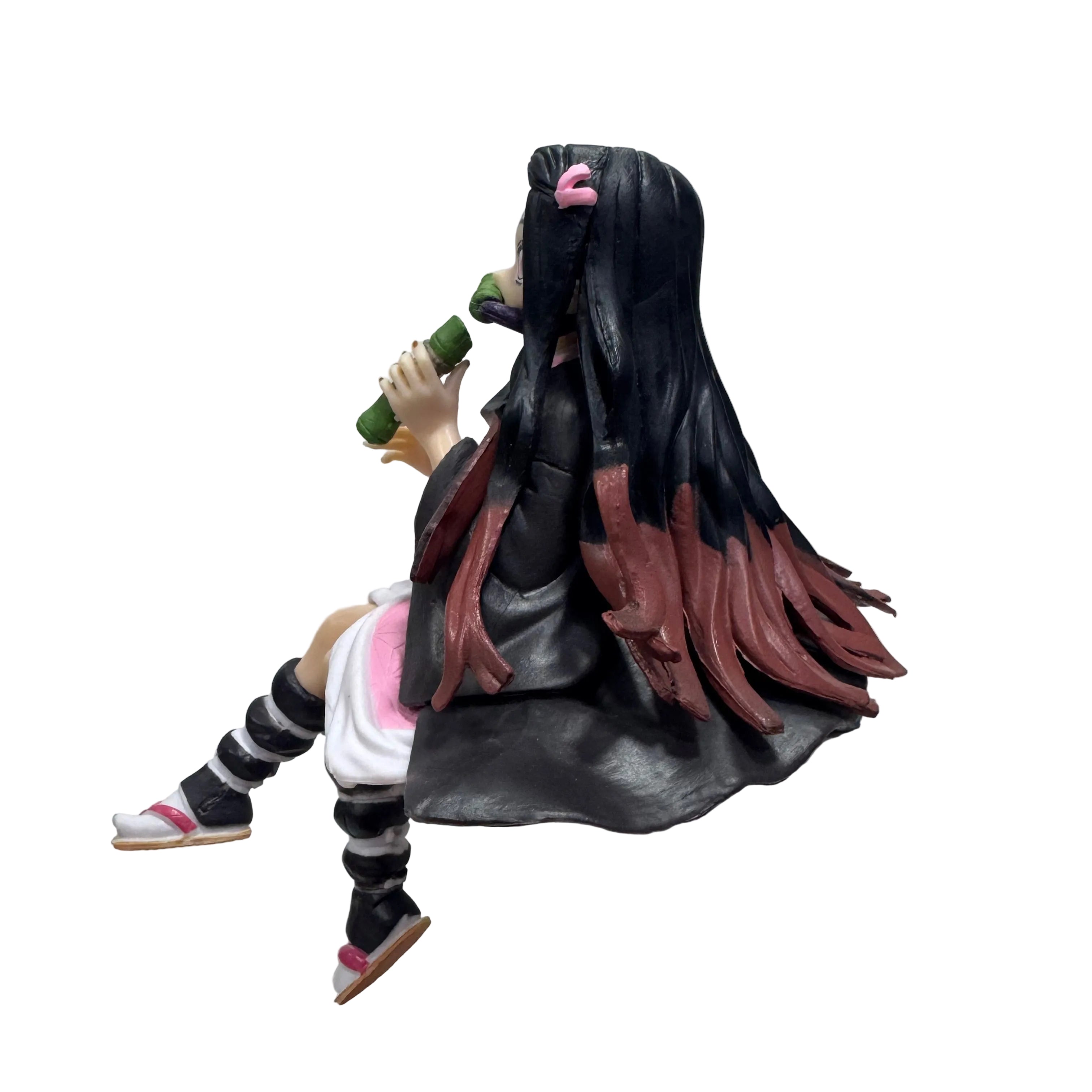 ACTION FIGURE NEZUKO SENTADA 8CM - DEMON SLAYER