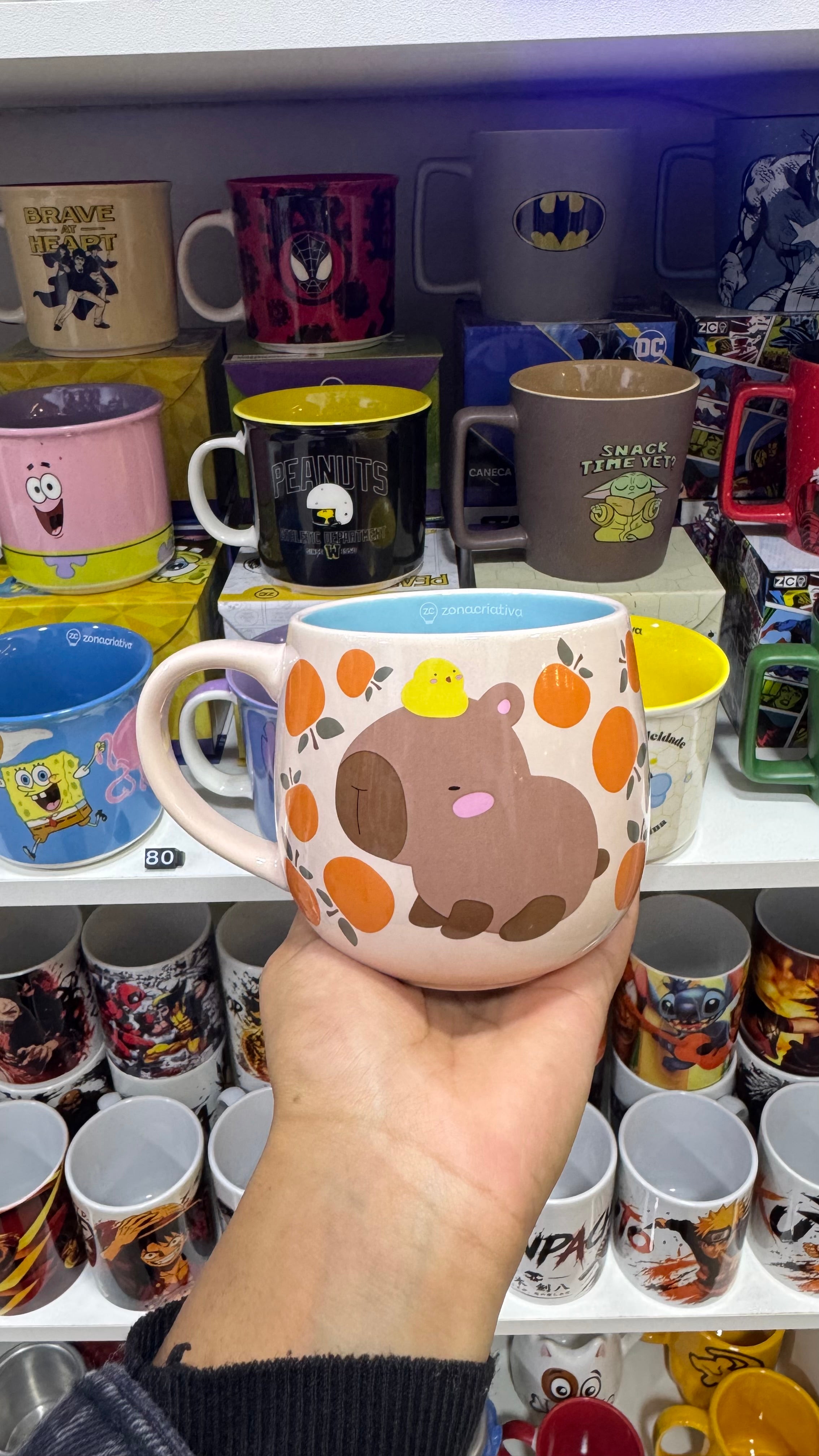 CANECA MAGGIE CAPIVARA 400ML - ZONA CRIATIVA