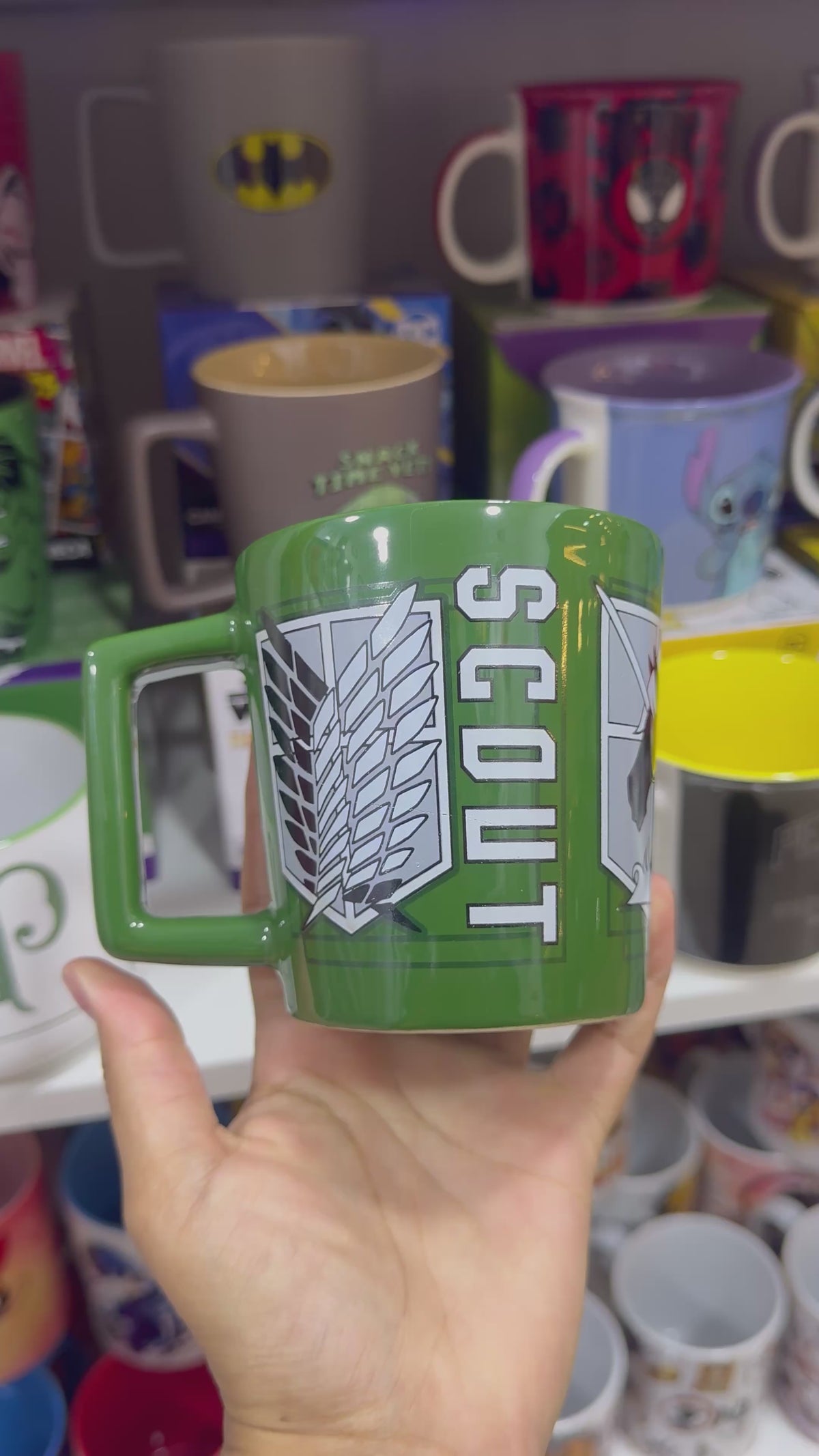 CANECA ATTACK ON TITAN 400ML - ASAS DA LIBERDADE / PITICAS
