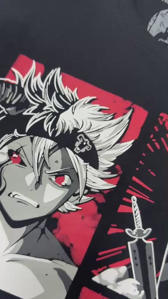 CAMISETA ASTA BLACK CLOVER - 100% ALGODÃO